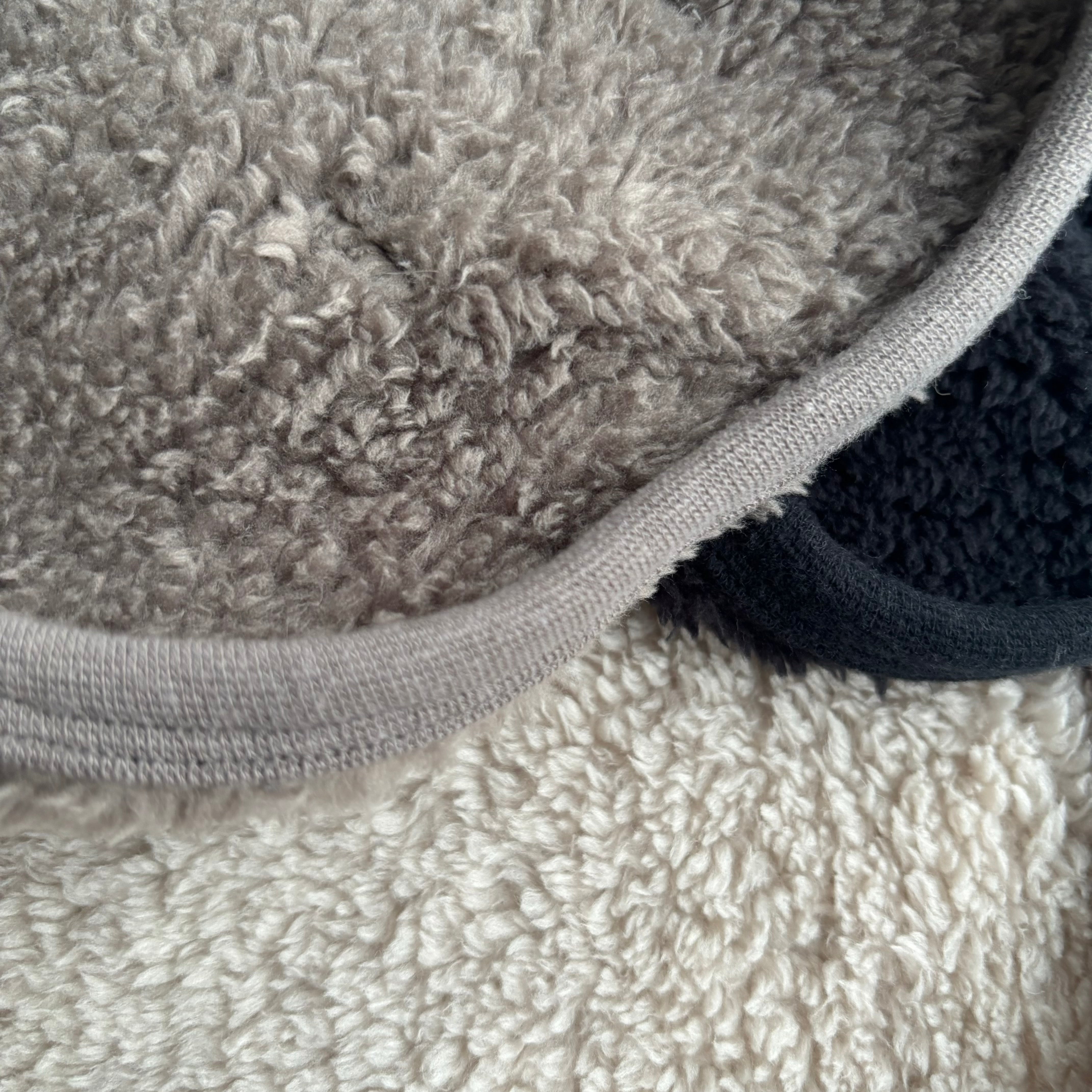 New ストレッチボアフリース T