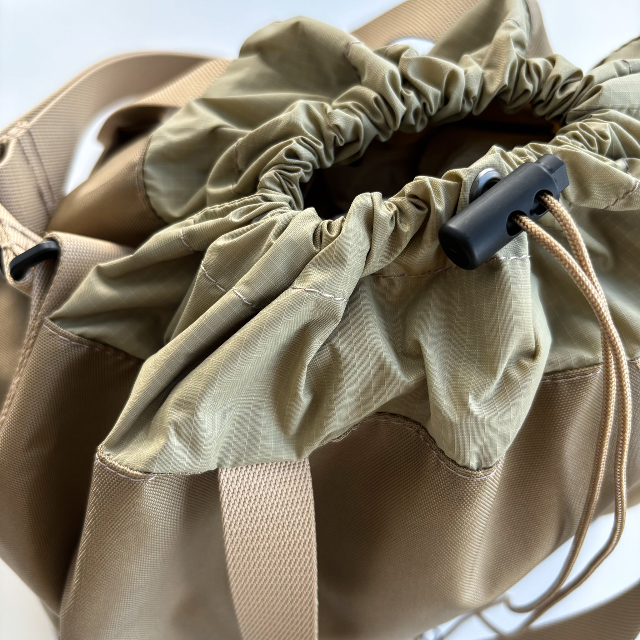 eco/THE ウィークエンダーバッグ(ブラック/ベージュ)