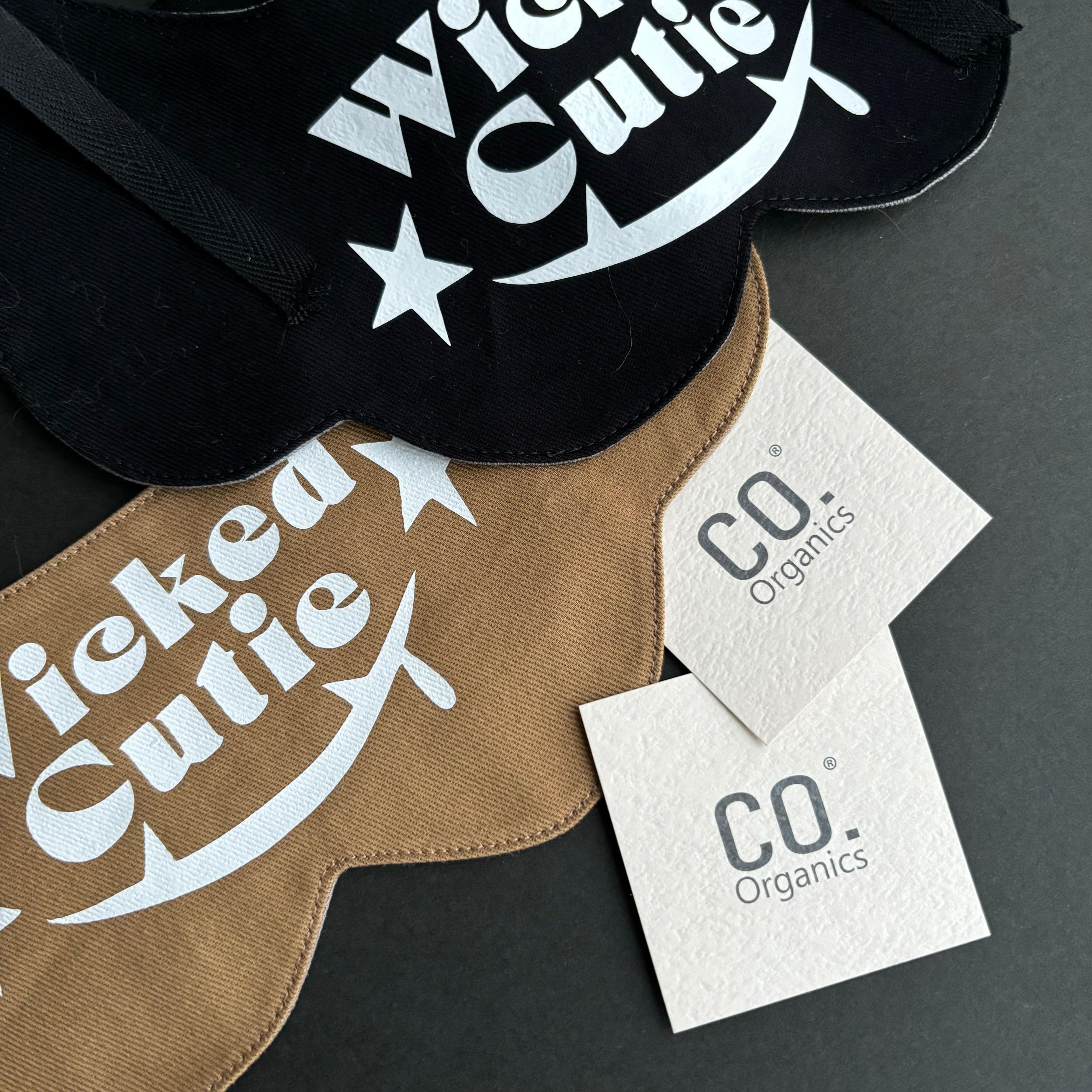 Wicked Cutie ハロウィンビブ